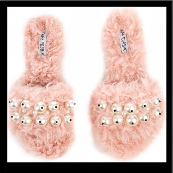 CAPE ROBBIN FURRY MAUVE PEARL SLIDE SANDAL - Picture 2 of 7